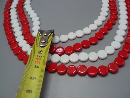 Купити Бижутерия бусы в четыри ряда красно-белые камень намисто в 4 ряди червоно біле 43 см внутр. №18646