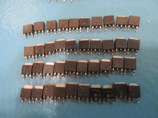 Транзистори польові з материнок З аукціону