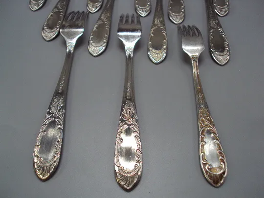 Столовые приборы вилки нерж узор нержавейка длина 21 см и десертная вилка 18,6 см лот 12 шт №18640в На торгах