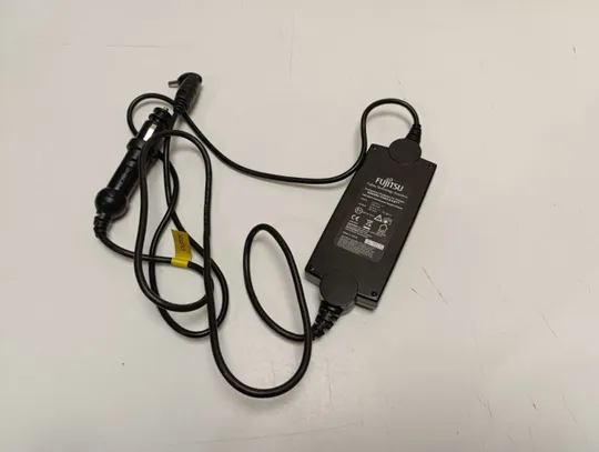 4508 адаптер живлення FUJITSU S26391-F2613-L6 5-24v  НІМЕЧЧИНА Де купити