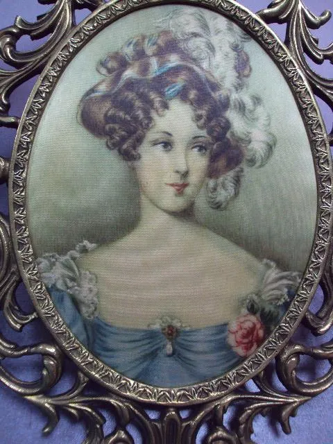 Настенное панно картина шелкография портрет дама девушка в рамке латунь 30,5х22,5см 20,7х15,8см №929 Інтернет-аукціон