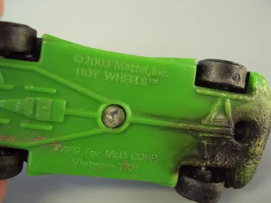 машинка 2003 mattel HOT WHEELS MFG for McD Corp Vietnam TKH вьетнам размер 7 х 2 см №10830 Де купити