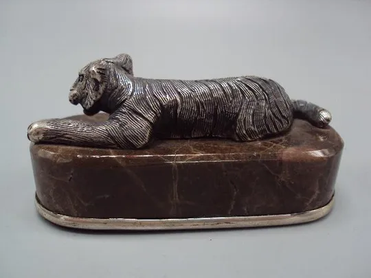 Фигура статуэтка тигр подкрадывается серебро 925 проба на подставке вес 209,67 г 4,2х8,4 см №13216 Недорого