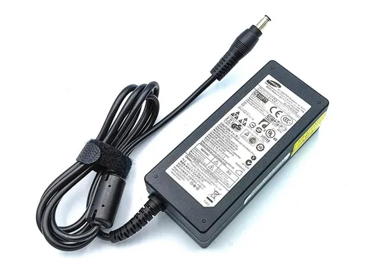 Блок питания для Samsung SF311, SF310, QX310, Q330, RV508, RV410, RV408, RF411, Q318 (19V 3.16A 65W Ціна