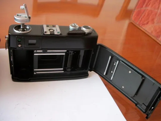 Фотоаппарат Электра-112[Футляр] в такой сохранности нет-и проверен с батарейками [поставлены] Характеристики