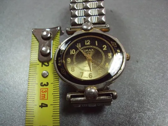 Женские наручные часы Omax quartz Japan Омакс кварц Япония с браслетом №13010 З аукціону