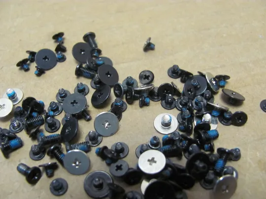 номер1003-6 комплектуюче гвинти для Dell Precision 17 7780 7770 оригінал З аукціону