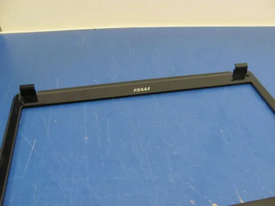 №255-3 рамка матриці 13N0-Y2A0121 для MSI A6400 CX640 CR640 MS-16Y1 оригінал З аукціону