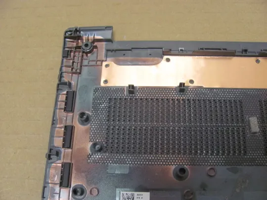 номер0940-7 Кришка, дно, піддон корпуса, Нижний корпус (дно) для ноутбука Низ, дно, поддон AP1RS000300  для Lenovo V14 V14-ARE  оригінал Недорого