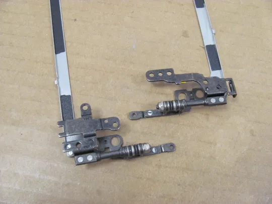 866-13 кріплення матриці з петлями  для  Toshiba Dynabook SATELLITE PRO  оригінал Інтернет-аукціон