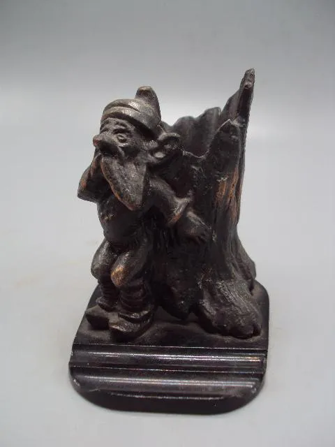 Карандашница гном шпиатр подставка для ручек гномик высота 10 см №7041 Ціна