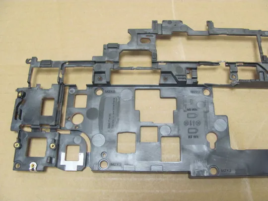 Купити номер0977-4 кріплення Механізм з'єднання fastening корпусу AP3MM000E00 0V3T25 для DELL Precision 7670 7680 оригінал