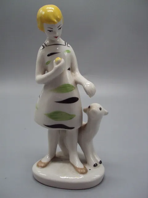 Фигура фарфор полонное ЗХК статуэтка девочка с козленком козликом высота 16 см №15610МЯ Ціна