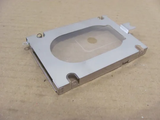 номер0314-35  кріплення шахта корзина HDD 6053B0617201 для  Toshiba Satellite C650, L650, L655 оригінал Недорого