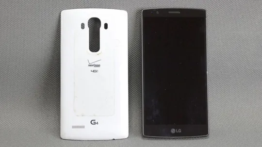 LG G4 LTE оригинальный смартфон LG-VS986W 32Gb 4G LTE белый экран Gorilla Glass 2560x1440 (QuadHD) Ціна