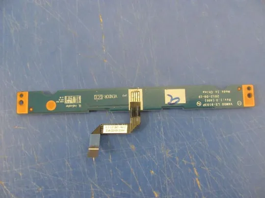№300-11 Плата тачпада LS-9103P для Dell Inspiron 15 5521 3521 оригінал Де купити