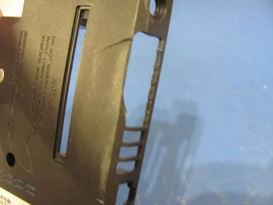 №270-1 Кришка дно піддон корпуса для FUJITSU LIFEBOOK E754 оригінал Недорого