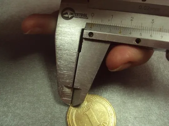 монета украина 1 гривна 2014 брак смещение штемпеля №15126 Характеристики