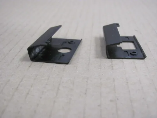 номер0252-11 заглушки  петель   для  Dell Latitude E5590 E5591 оригінал З аукціону