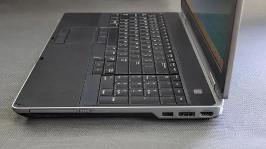 Ноутбук Dell Latitude E6530 Intel i7-3540M 3.60GHz/ 8Gb DDR3/ GF 5200M/ экран 15.6&quot; LED Де купити