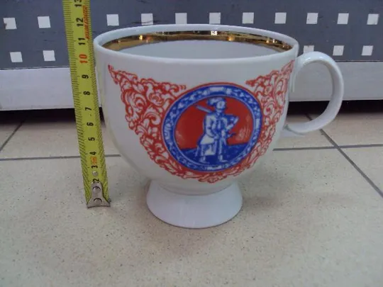 Кружка чашка козак 500 лет фарфор полонное казак высота 11 см, диаметр 11,3 см №11672 З аукціону