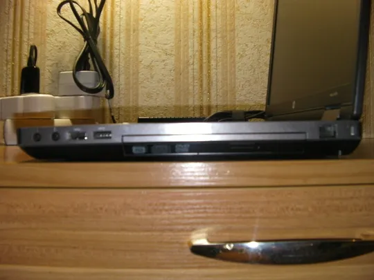 HP ProBook 6570B 15.6&quot; LED Core I5-3230M 4x2.60ГГц-3.20ГГц 8ГБ/320ГБ HDMI Веб-Ка Нова Батарея та HP 135-Вт Б/Ж з США #3 Інтернет-аукціон