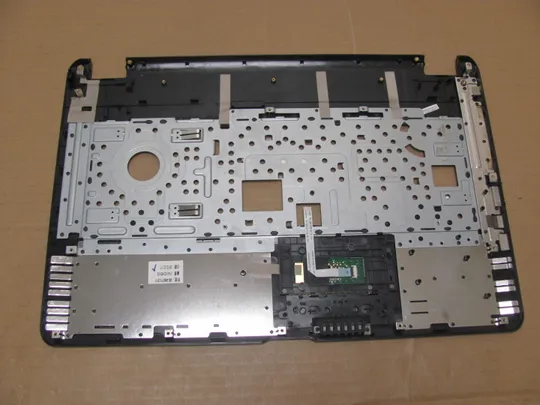 номер0946-29 Кришка панель палмрест корпус топкейс палмрест для ноутбука Верхняя панель палмрест тачпад 60.4N011.011 для MEDION AKOYA E7218 оригінал Продаж