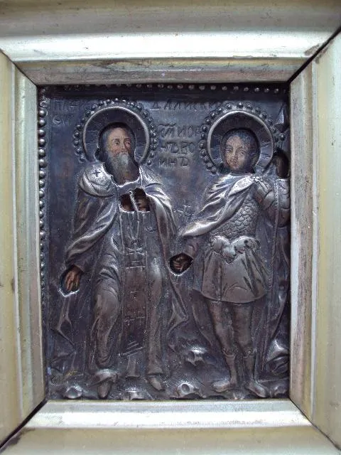 Икона кипарис Афанасий Афонский и Иван Воин оклад серебро 84 проба в киоте размер 19,1х16,8см №13868 Ціна