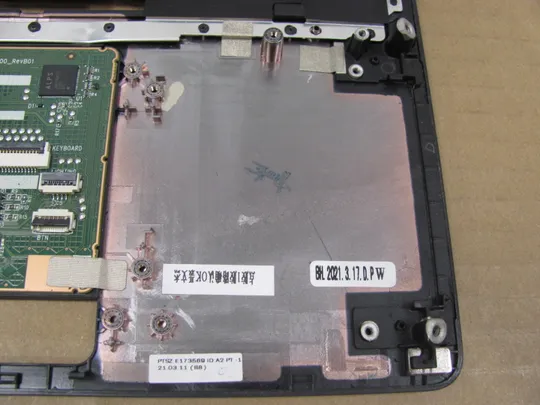 номер0972-2 Кришка панель палмрест AP2V7000501 0VN1PF  для Dell Precision 7550 M7550  7560 оригінал Недорого