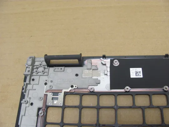 номер1003-1 корпус кришка палмрест топкейс для ноутбука верхня панель cover-C 0C8D9Y AP3MN000B01 для Dell Precision 17 7780 7770 оригінал Недорого