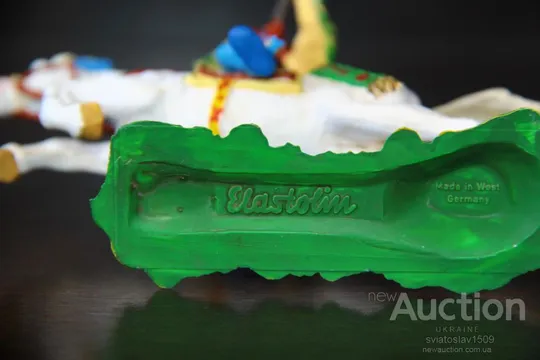 индеец стрелок на скачущей лошади ELASTOLIN 70мм ФРГ №54656 Характеристики