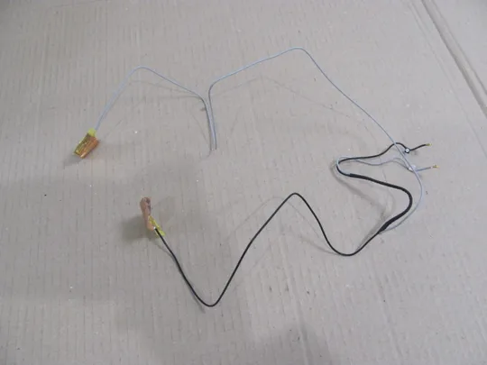 номер0163-9 WI-FI антени DQ6Y15GCB00  для HP Pavilion G7 G7-2000  G6-2000 оригінал Ціна