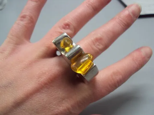 Кольцо перстень янтарь авторская работа серебро 875 проба Украина вес 33,61 г 19 размер новое №14376 Недорого