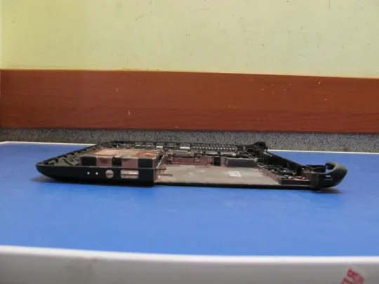 №114-3 Кришка (дно, корито, піддон) корпуса 6070B0742601 758047-001 для HP 355 G2 оригінал Де купити