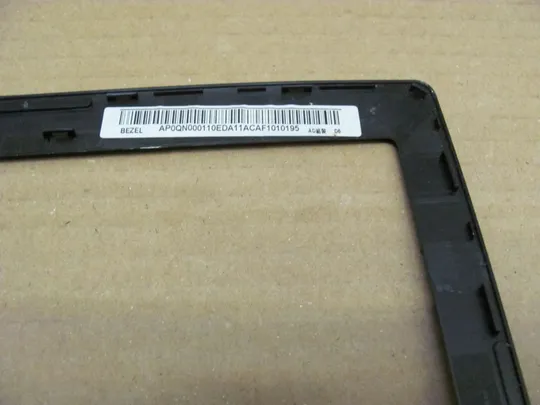 547-15 рамка матриці AP0QN000110 для Lenovo N580 N581 N585 N586 P580 P585 оригінал На торгах