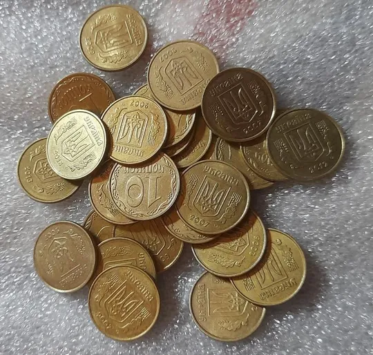 (3240) 10 копійок 2007-2013 викрошки на нулі номіналу - 30 монет одним лотом (10 копеек брак) Інтернет-аукціон
