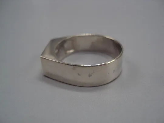 Мужское кольцо перстень печатка прямоугольник серебро 925 проба вес 9,78 г 24 размер новое №14409 Характеристики