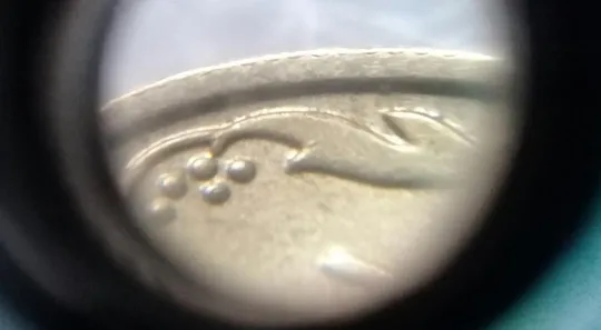 (3731) 10 копійок 2010 слід гурта на канті реверса зліва (10 копеек 2010 брак) Продаж