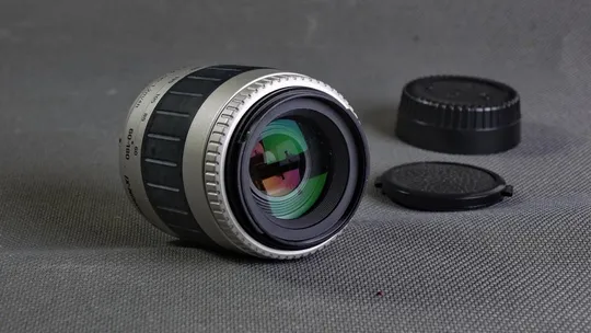 Об&#039;єктив Nikon IX-NIKKOR 60-180mm 1:4-5.6 Ф52mm для камер APS формата Вживане Ціна