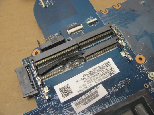 номер0934-5 материнська плата Mainboard Материнка Основна плата Системна плата Плата системи  840717-001 840717-601 6050A2723701 I5-6300U для HP Probook 640 650 G22 оригінал Де купити