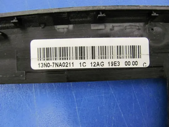 №24-4 рамка матриці 13N0-7NA0211 для Aspire V3-771 V3-771G V3-751 оригінал Недорого