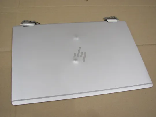 643-8  кришка матриці 6070B1063701  з петлями і шлейфом  для HP ELITEBOOK X360 1030 G2  оригінал Ціна
