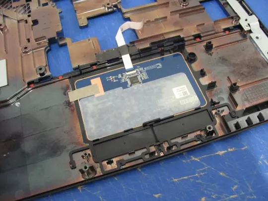 №271-2 панель палмрест та тачпад для FUJITSU LIFEBOOK E556 оригінал Де купити