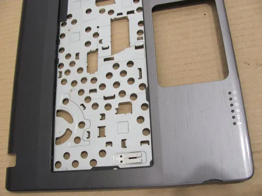 476-4 Кришка панель палмрест 604UY03003 60.4UY03.003 39.4UY01.003 для MEDION P6640 E6232 оригінал З аукціону