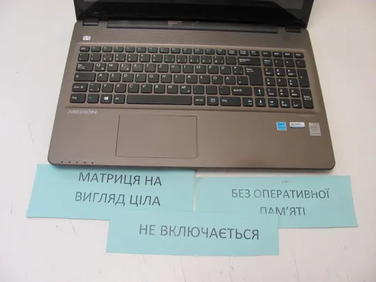 Купити 4126 MEDION AKOYA E6412T Pentium 3558U  НІМЕЧЧИНА