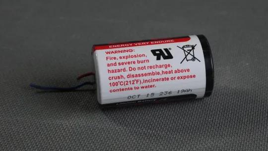 литий-ионная батарея Li-ion ER34615 D 3.6V 19000mAh для LED фонариков 12В З аукціону