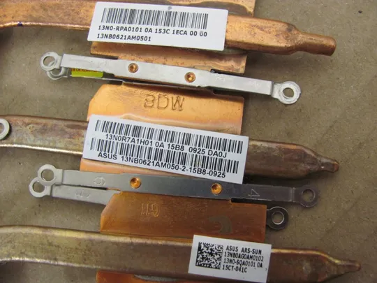 527-16 термотрубка охолодження 13N0-RPA0101 13N0R7A1H01 для Asus F555Q X555L A555 X554 X555 R556 K555 F555 оригінал Продаж