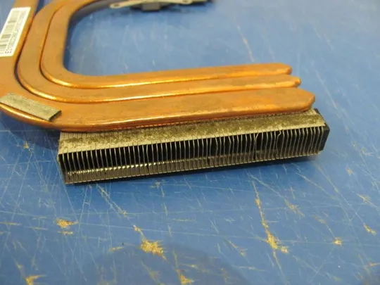 №284-14 Термотрубка E310803390CA для MSI MS-16GA MS-16GC MS-16GF GE6 оригінал З аукціону