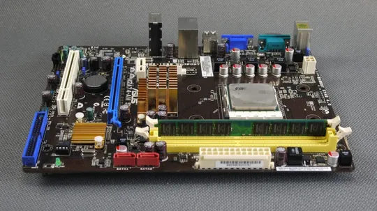 Купити комплект плата ASUS M2A74-AM SE socket AM3 + проц AMD Phenom II 965 BE + 2Gb DDR3 + ATI 5450