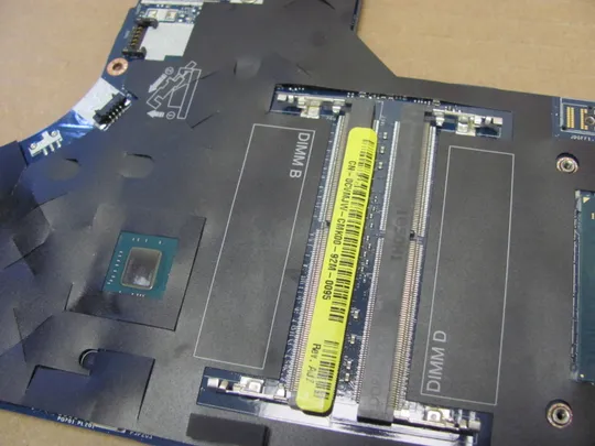 номер0995-8 материнська плата Mainboard Материнка Основна плата Системна плата Плата системи Laptop motherboard мамка ноутбучна плата DAP20 LA-F601P SRCKQ Xeon E-2186M для Dell Precision 17 7730 7740 M7730 M7740 оригінал Інтернет-аукціон